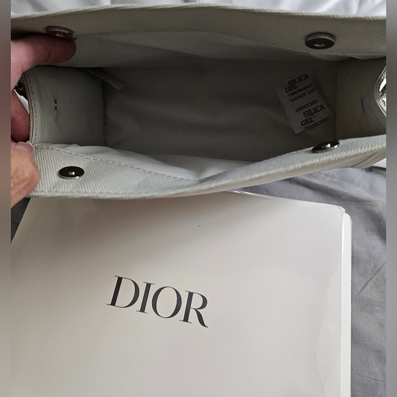 NIB Christian Dior "CD" Pouch with Double Snap Closure - Picture 8 of 14